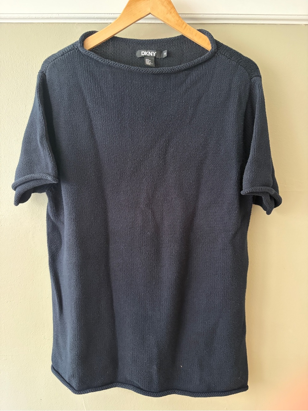 Dkny short sleeve sweater